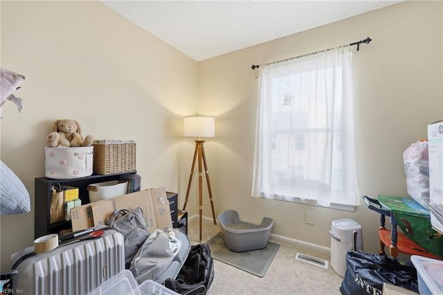1607 Aldrich LN, Virginia Beach, VA 23454