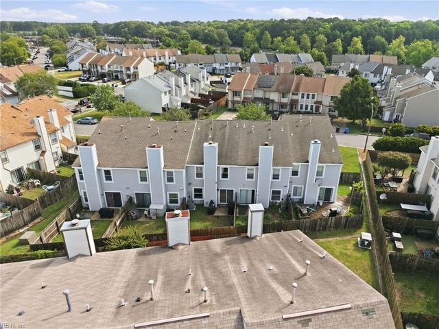 1607 Aldrich LN, Virginia Beach, VA 23454