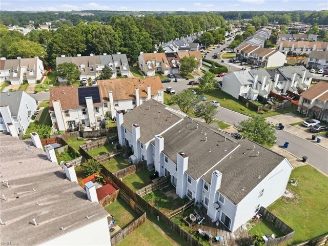 1607 Aldrich LN, Virginia Beach, VA 23454