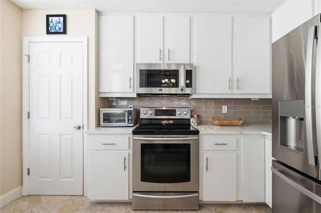 4480 FAIRWAYS BOULEVARD 410, Bradenton, FL 34209