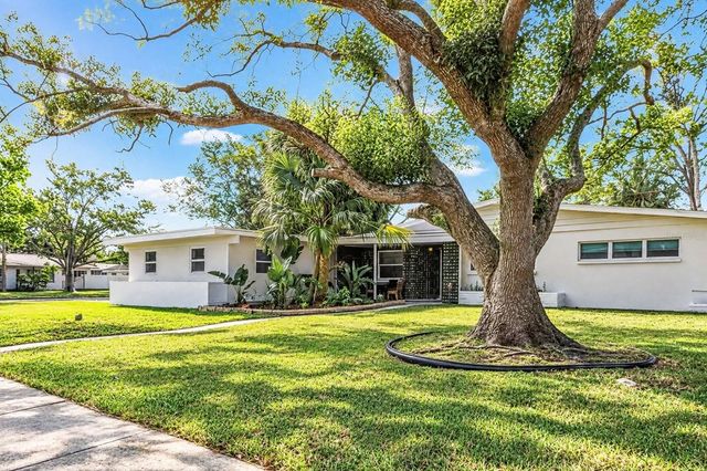 1057 CALUMET STREET, Clearwater, FL 33755