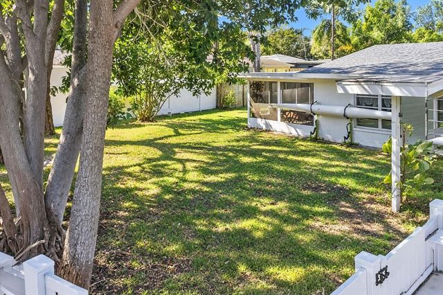 1057 CALUMET STREET, Clearwater, FL 33755