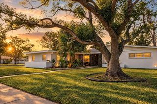 1057 CALUMET STREET, Clearwater, FL 33755
