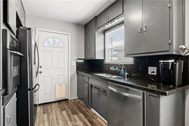 321 Circle Drive, Bakersfield, CA 93308