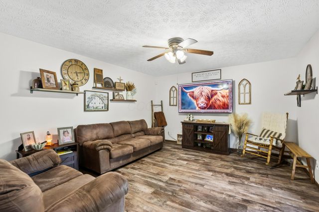 676 Amity Road, Galloway, OH 43119