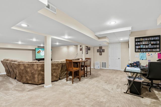 676 Amity Road, Galloway, OH 43119
