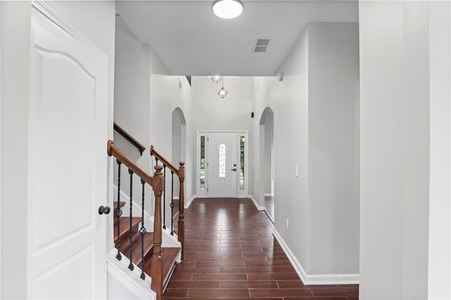 6974 Chilkat SW Court, Atlanta, GA 30331