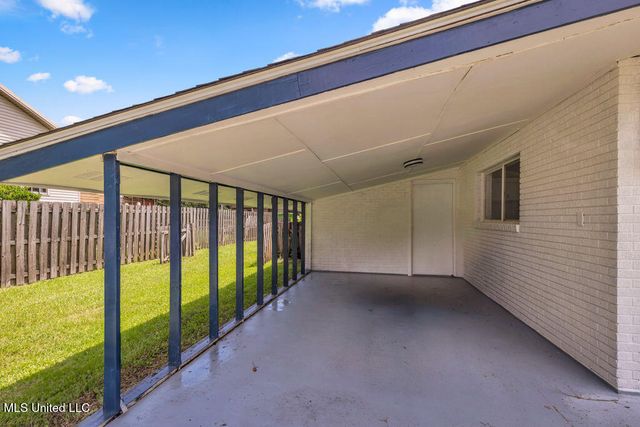 20 Chantilly Terrace, Bay Saint Louis, MS 39520