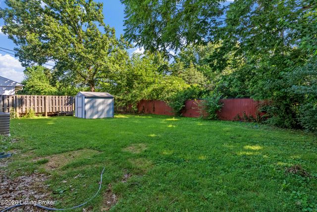 3715 Rosemont Blvd, Louisville, KY 40218