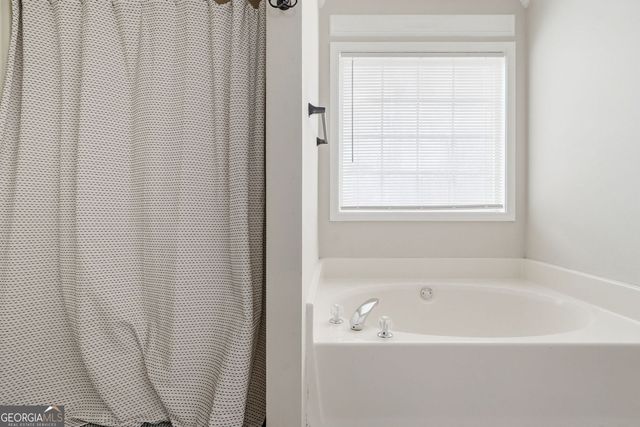 303 Crestworth Crossing, Powder Springs, GA 30127