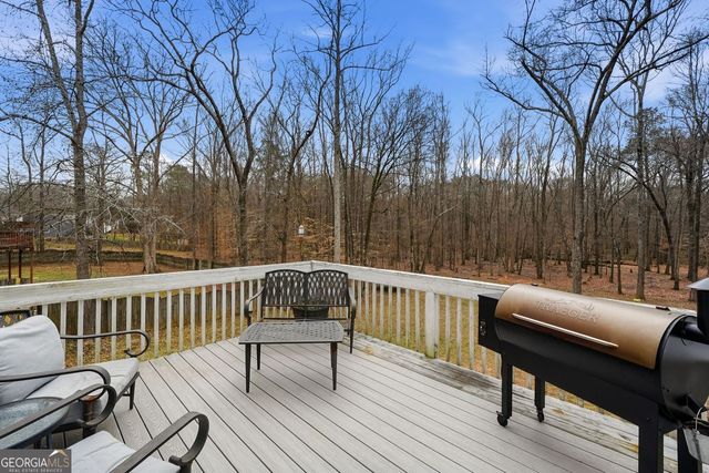 303 Crestworth Crossing, Powder Springs, GA 30127