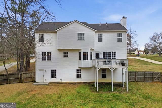 303 Crestworth Crossing, Powder Springs, GA 30127