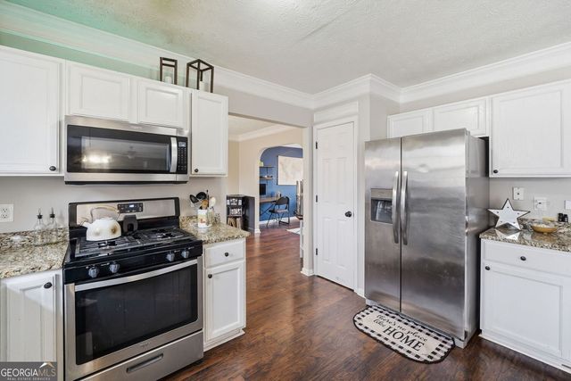 303 Crestworth Crossing, Powder Springs, GA 30127