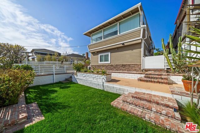 7520 Earldom Avenue, Playa Del Rey (los Angeles), CA 90293