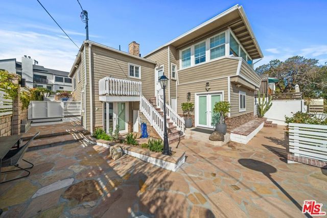 7520 Earldom Avenue, Playa Del Rey (los Angeles), CA 90293