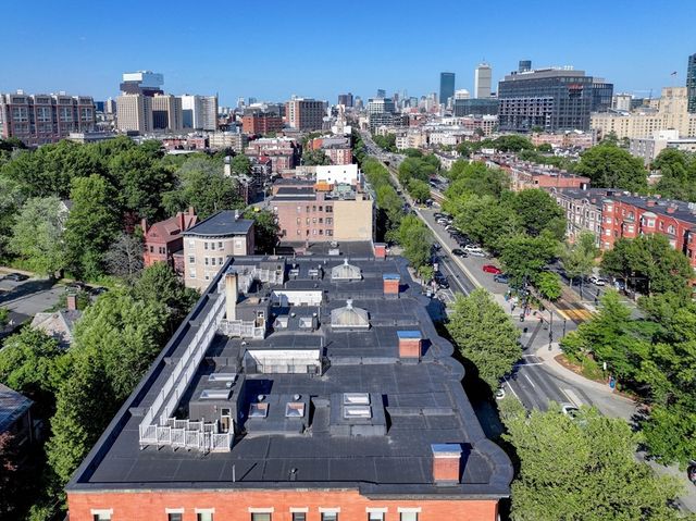 1064 Beacon St 12A, Brookline, MA 02446