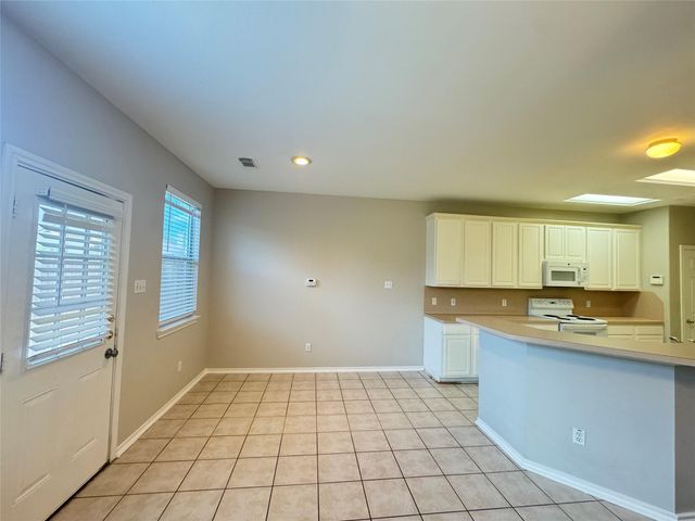 5711 Vinemont Lane, Houston, TX 77084
