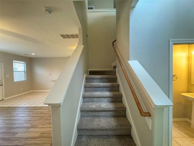 5711 Vinemont Lane, Houston, TX 77084