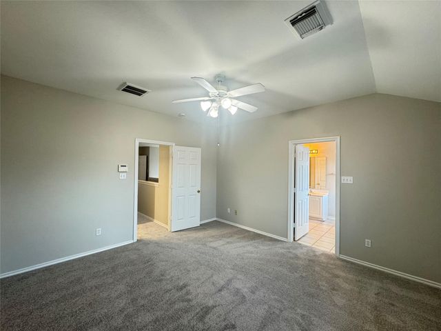 5711 Vinemont Lane, Houston, TX 77084