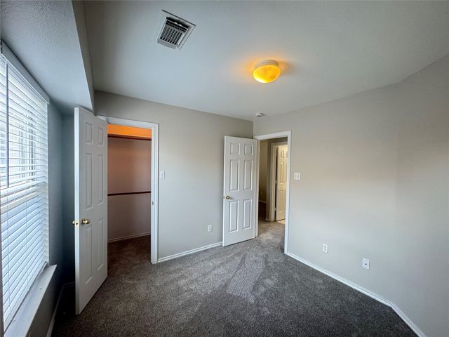 5711 Vinemont Lane, Houston, TX 77084