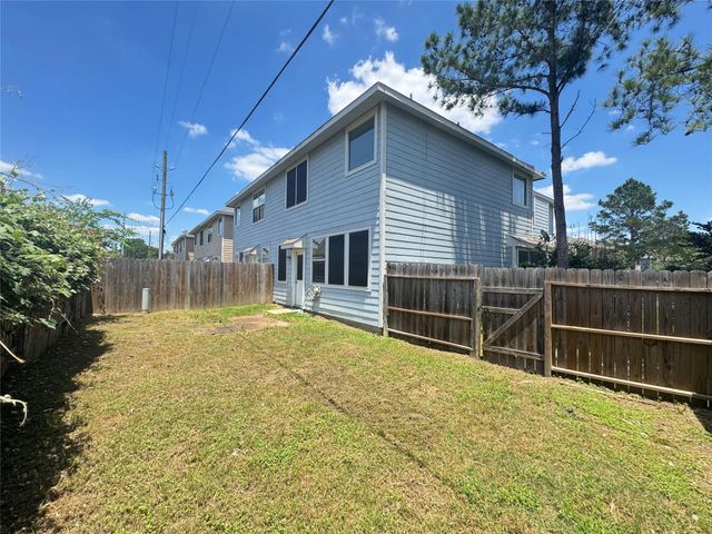5711 Vinemont Lane, Houston, TX 77084