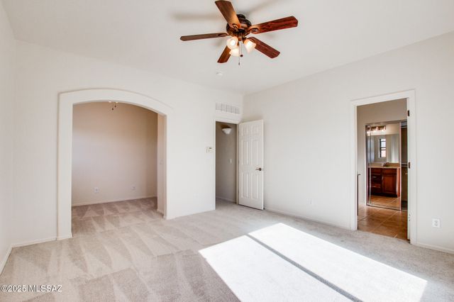 262 E Calle Puente Lindo, Sahuarita, AZ 85629