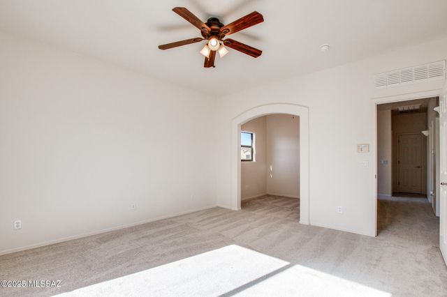 262 E Calle Puente Lindo, Sahuarita, AZ 85629