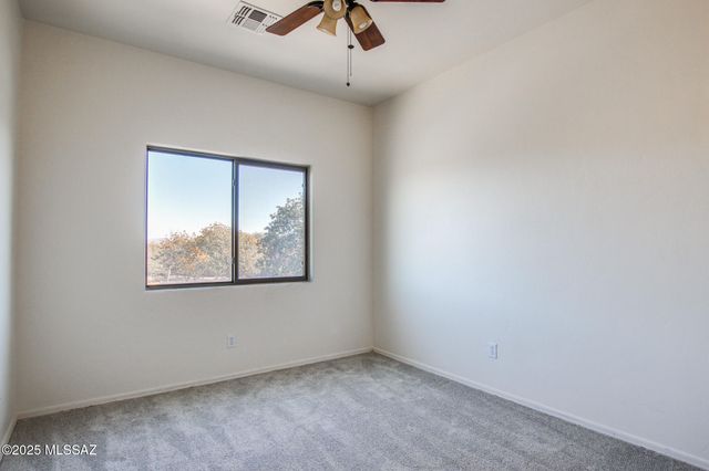 262 E Calle Puente Lindo, Sahuarita, AZ 85629