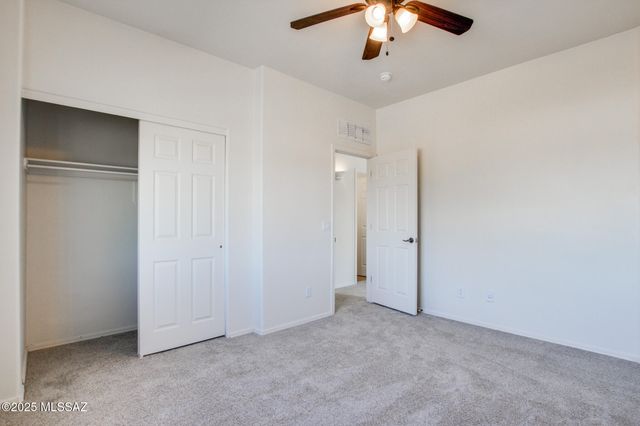 262 E Calle Puente Lindo, Sahuarita, AZ 85629