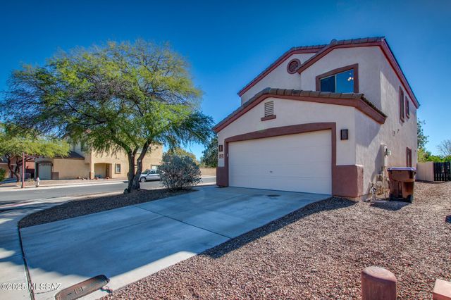 262 E Calle Puente Lindo, Sahuarita, AZ 85629