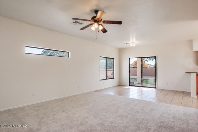 262 E Calle Puente Lindo, Sahuarita, AZ 85629