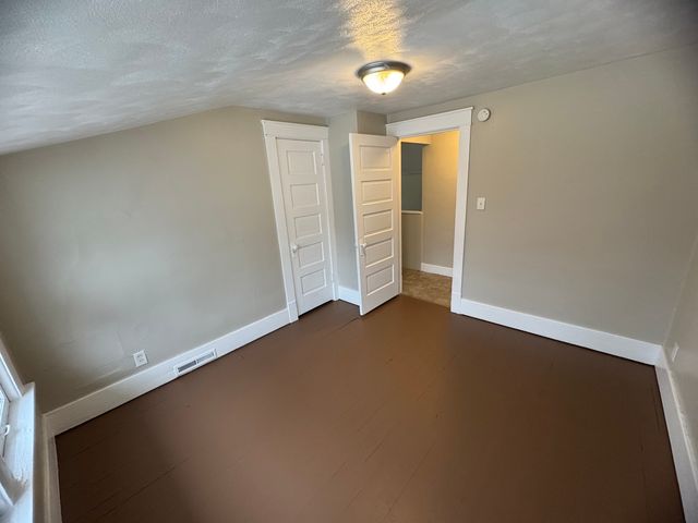 1212 Glenhurst Court, Rock Island, IL 61201