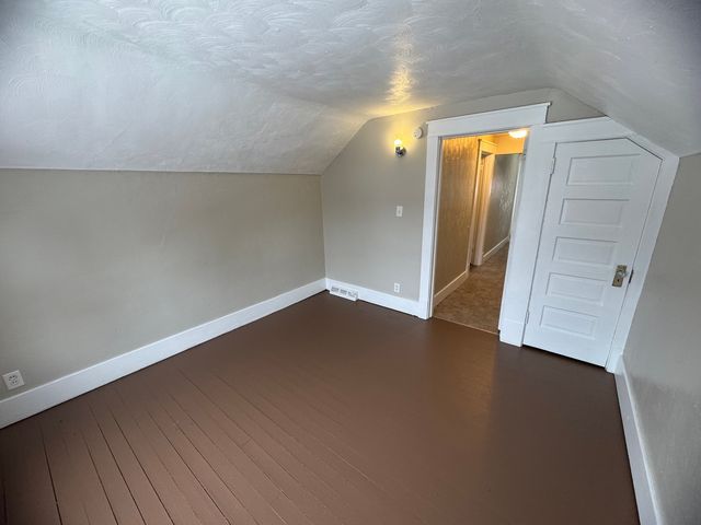 1212 Glenhurst Court, Rock Island, IL 61201
