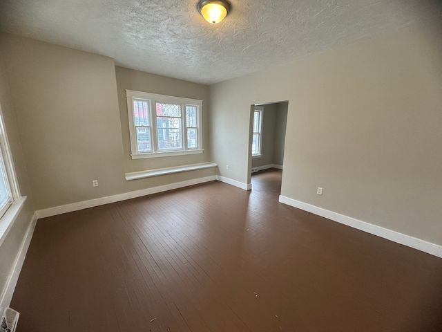 1212 Glenhurst Court, Rock Island, IL 61201