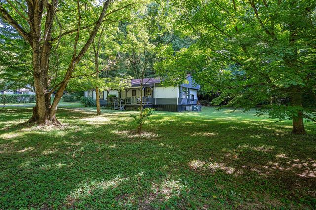 1046 Ross Hollow Rd, Ashland City, TN 37015