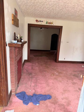 52 S Lake Terrace, Rossville, GA 30741