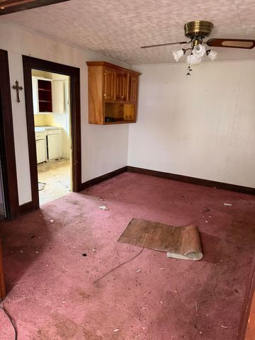 52 S Lake Terrace, Rossville, GA 30741