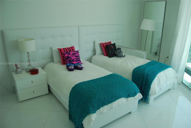 200 Sunny Isles Boulevard 2-PH2, Sunny Isles Beach, FL 33160