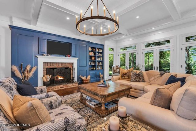8 Ridge Road, Rumson, NJ 07760
