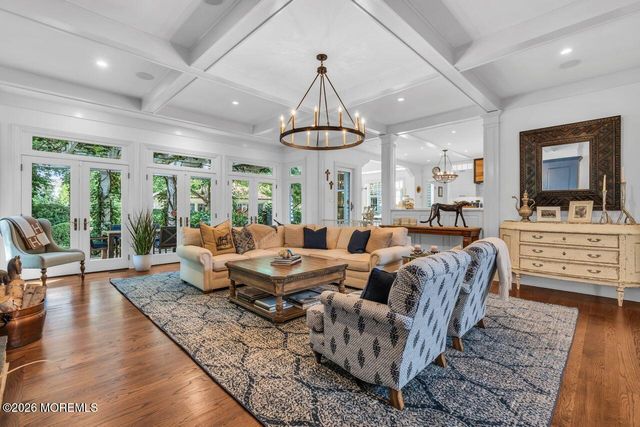 8 Ridge Road, Rumson, NJ 07760