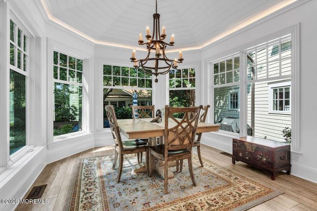 8 Ridge Road, Rumson, NJ 07760