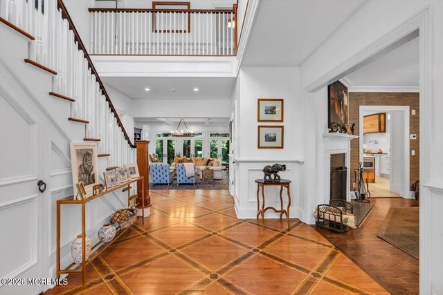 8 Ridge Road, Rumson, NJ 07760