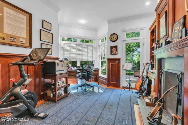 8 Ridge Road, Rumson, NJ 07760