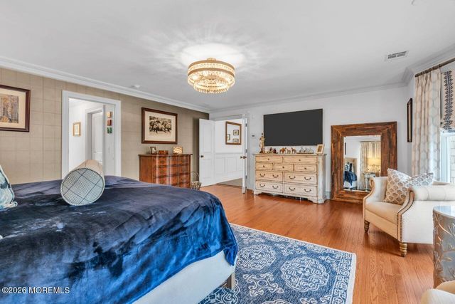 8 Ridge Road, Rumson, NJ 07760