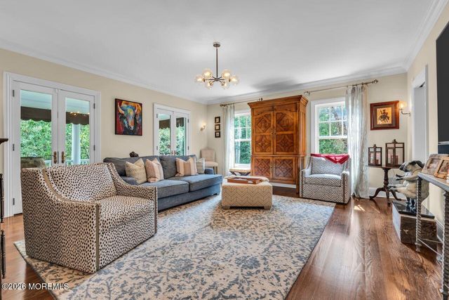8 Ridge Road, Rumson, NJ 07760