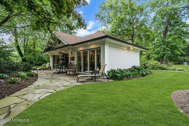 8 Ridge Road, Rumson, NJ 07760