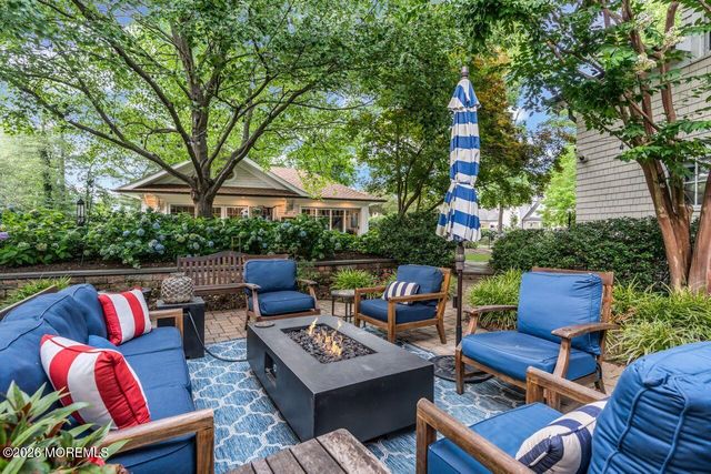 8 Ridge Road, Rumson, NJ 07760