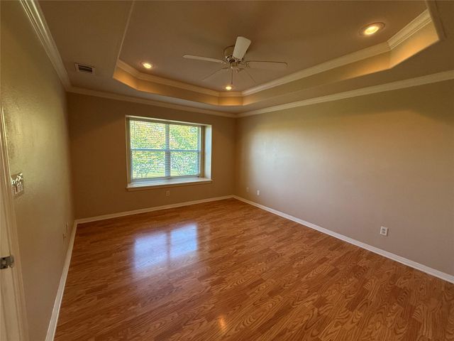 3209 Mac Arthur Ave B, Lago Vista, TX 78645