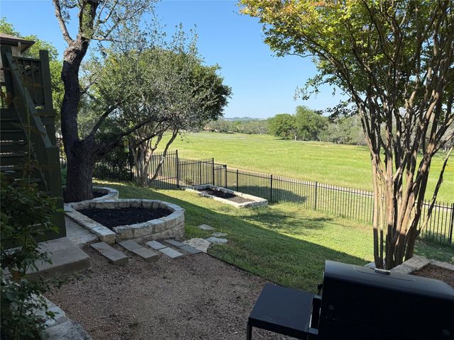 3209 Mac Arthur Ave B, Lago Vista, TX 78645