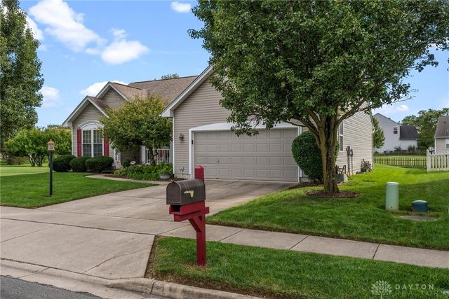 1086 Deercreek Drive, Beavercreek Twp, OH 45324